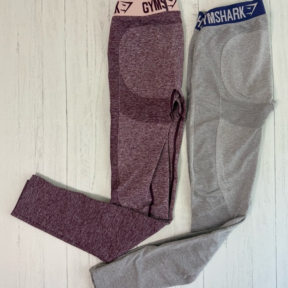 Lot of 2 Gymshark Leggings Women M Seamless Tight Preppy Purple Gray Gym Active - Picture 1 of 8